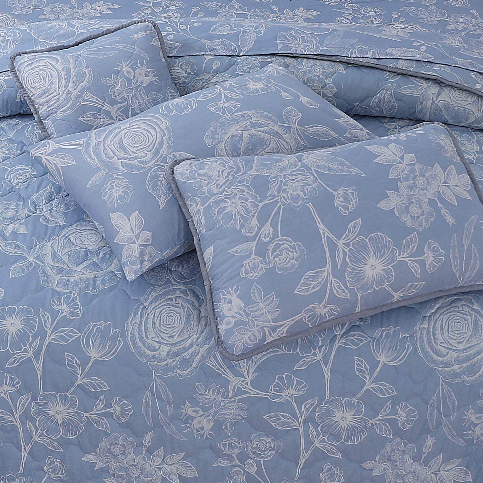 Sky Roses - 7Pcs