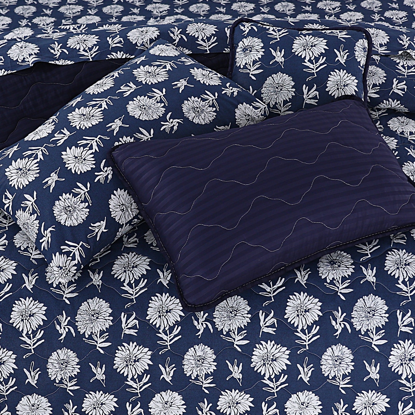 Sapphire Bloom - 7 Pcs