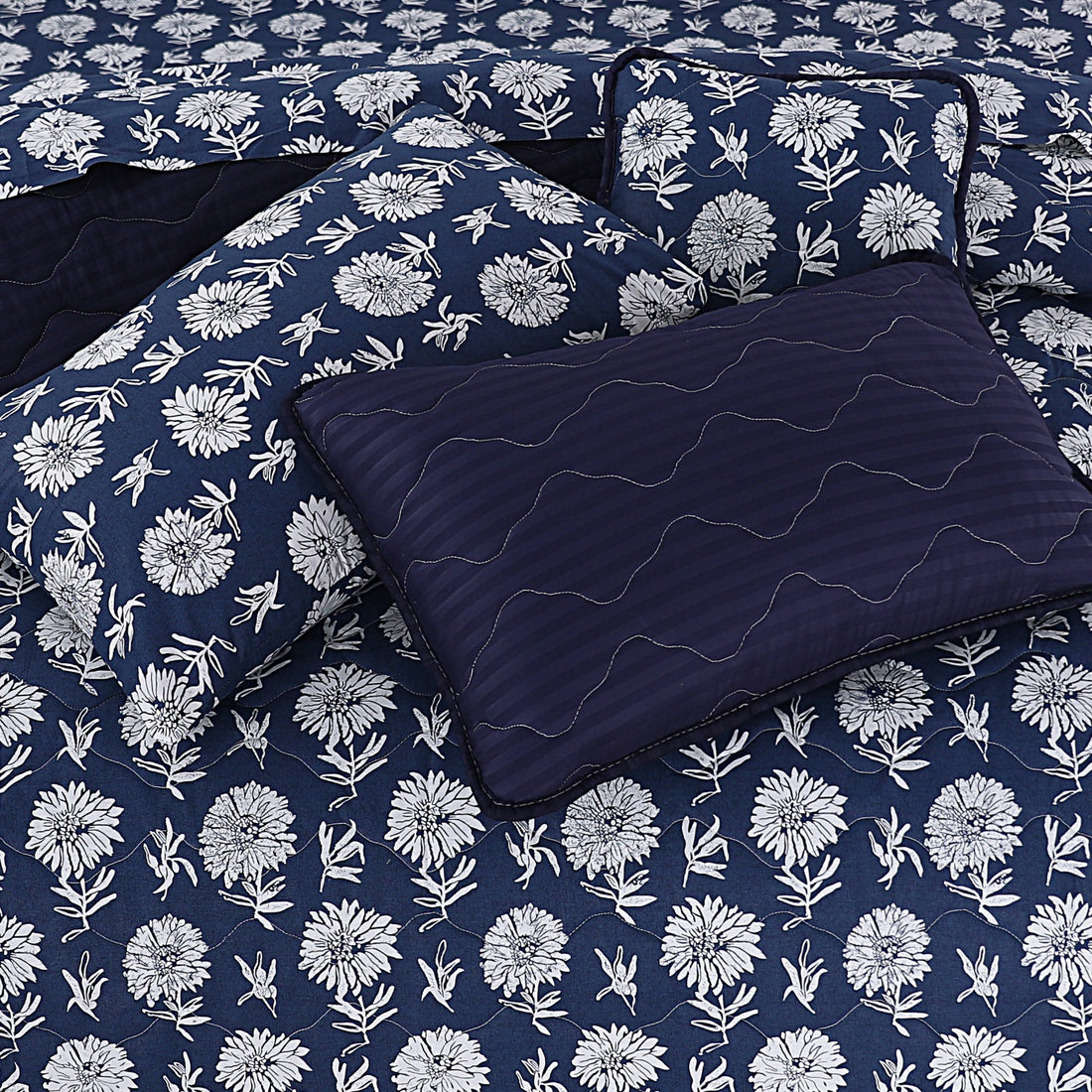 Sapphire Bloom - 7 Pcs